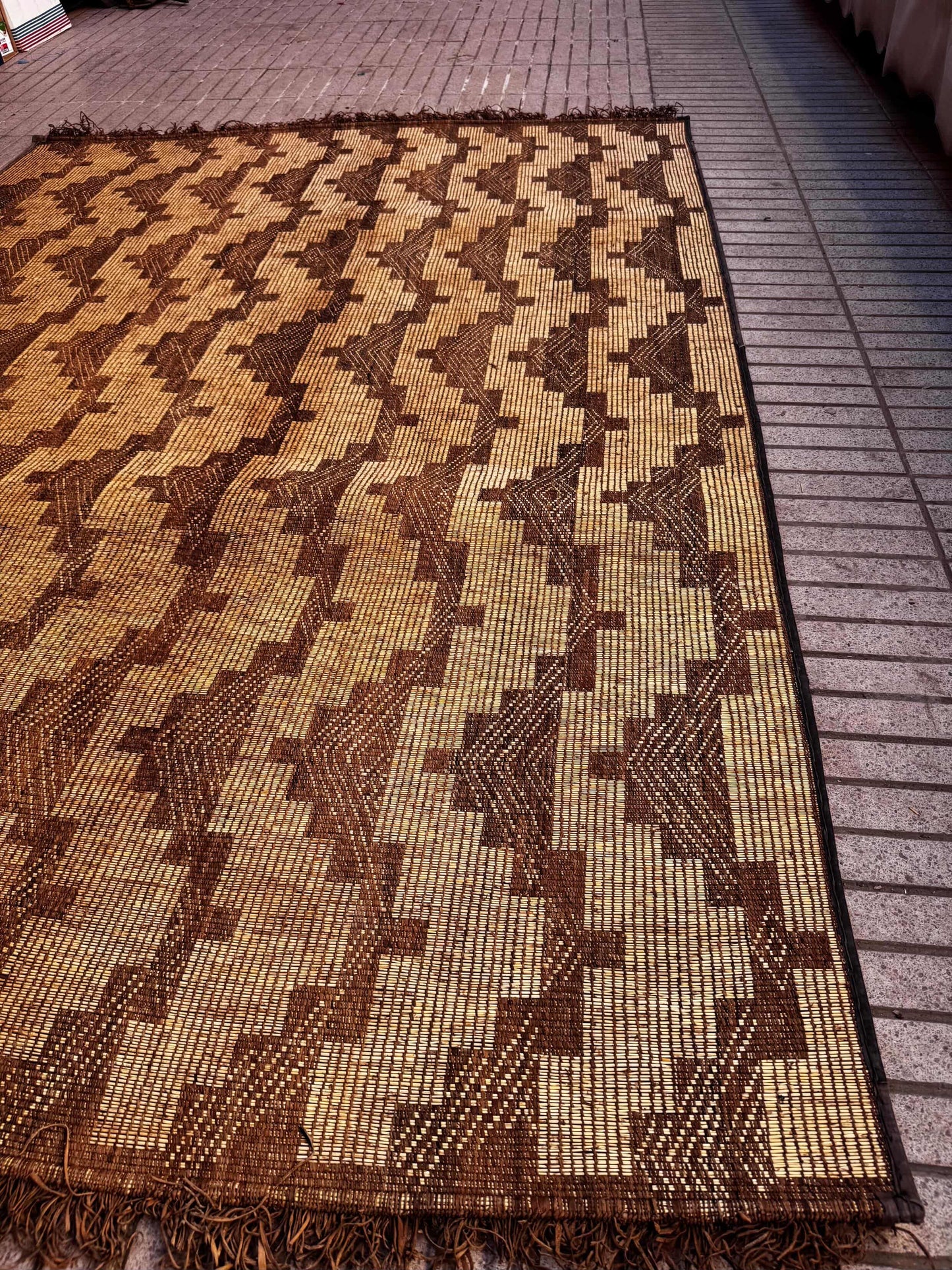 Tuareg Mat Artisan Moroccan Handwoven Natural Fiber Rug for Living Room 013