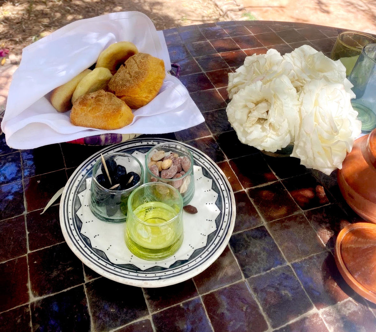 Moroccan tea service with Beldi glasses and pastries, House of Anouar