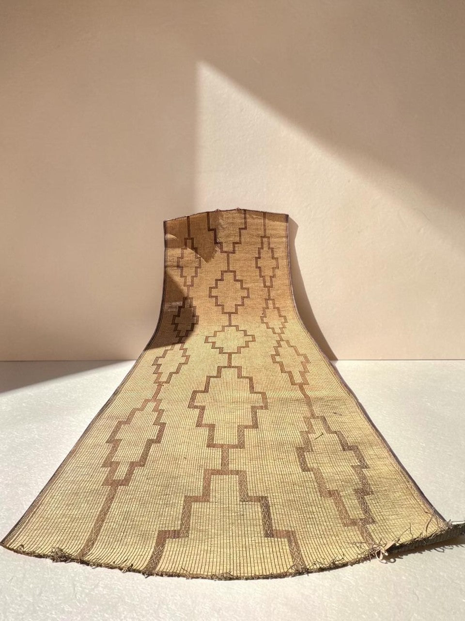 Vintage Tuareg mat with large stepped diamonds, 4.93 × 2.12 m, House of Anouar